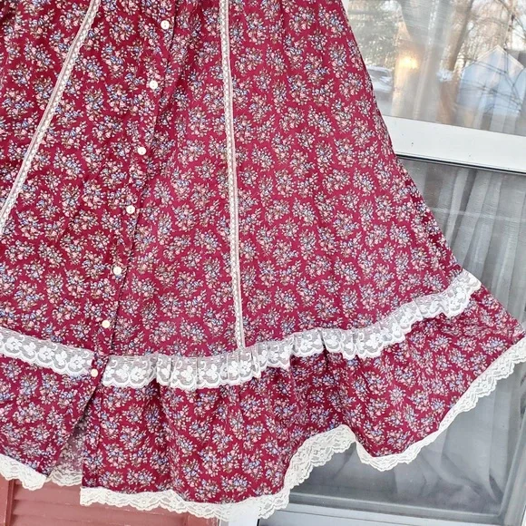 💖Beautiful💖Jessica's Gunnies Gunne Sax Burgundy Calico Lace Prairie Skirt🌟 - Picture 9 of 15